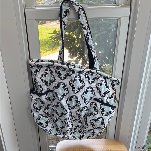 Thirty One Retro Metro Tote Bag in Fab Flourish - Picture 6 of 6